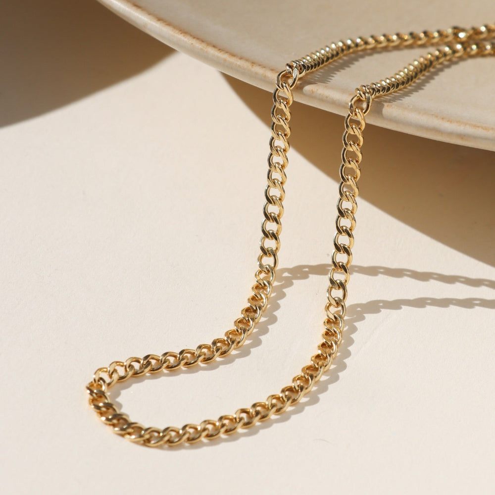 Demi Alexandra Chain