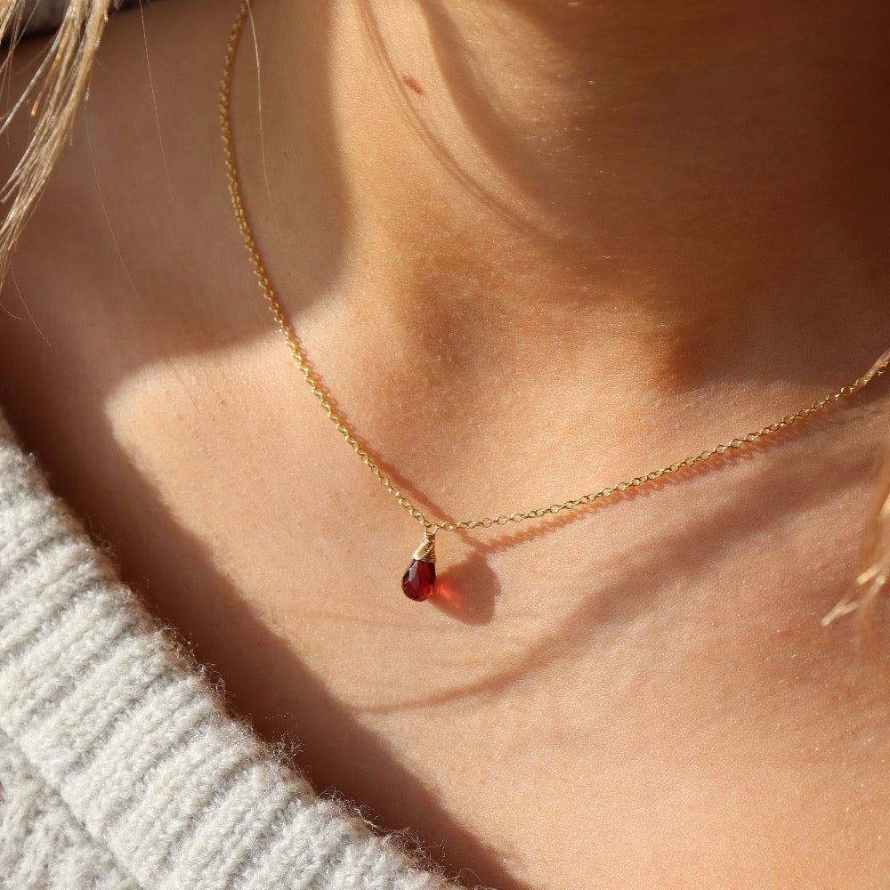 Simple garnet clearance necklace