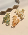 Large Squiggle Hair Claw Clip